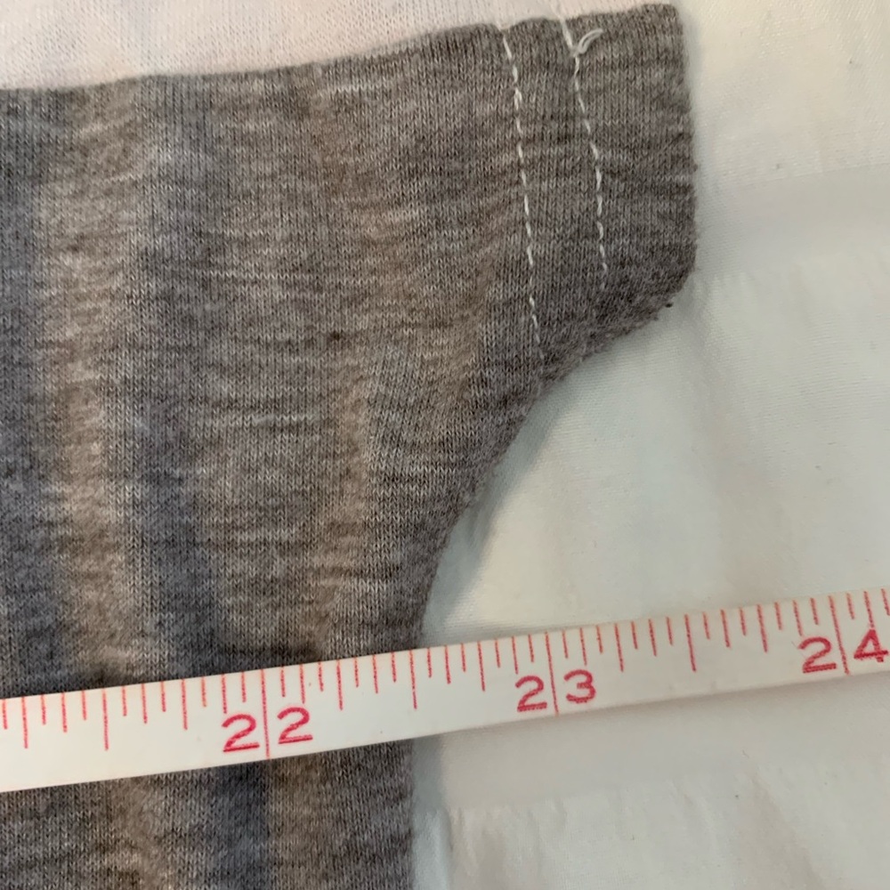 Color Block Tee - Picture 10 of 16